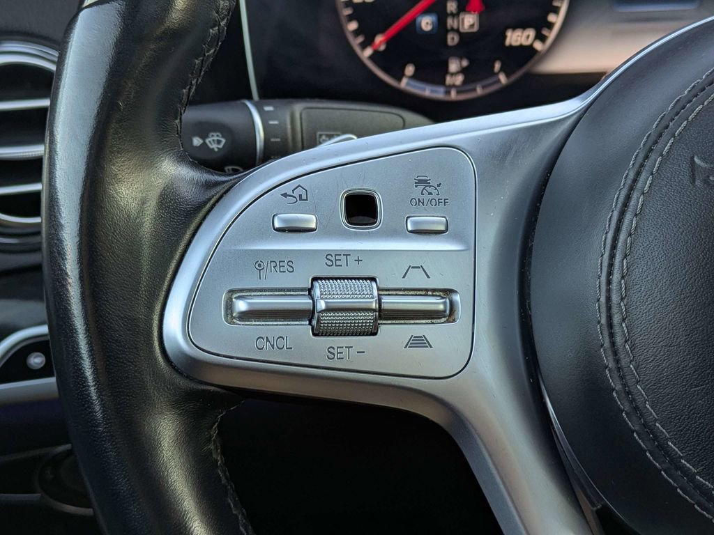 Used 2020 Mercedes-Benz S 560 4MATIC Sedan image 26
