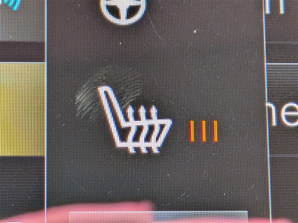 Certified 2022 Volvo XC90 T5 Momentum w/ Climate Package image 24