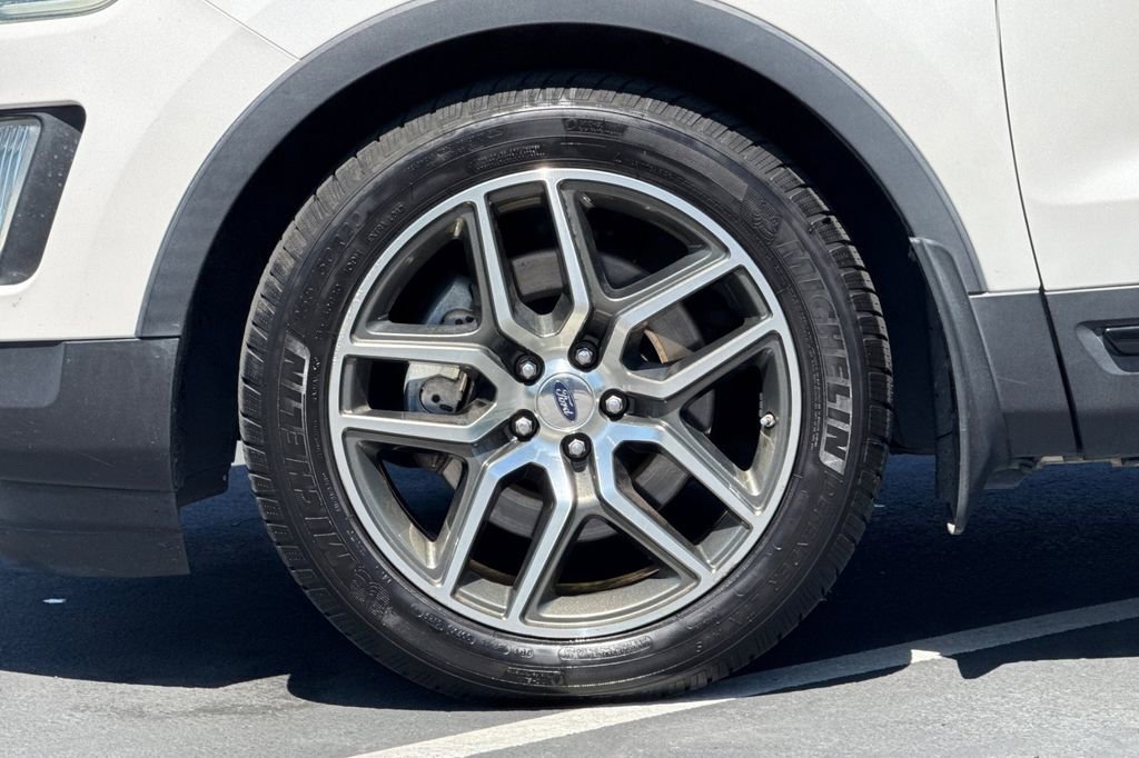 Used 2016 Ford Explorer Sport w/ Equipment Group 401A AWD/4WD image 15