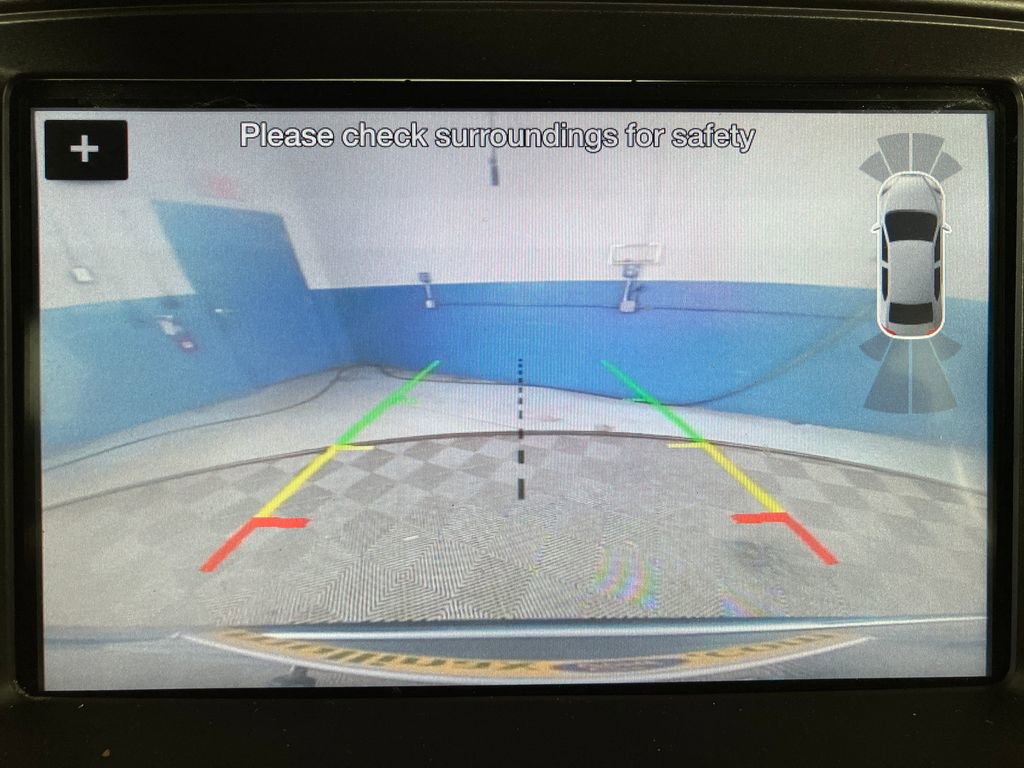 Used 2018 Ford Explorer XLT w/ Equipment Group 202A image 22