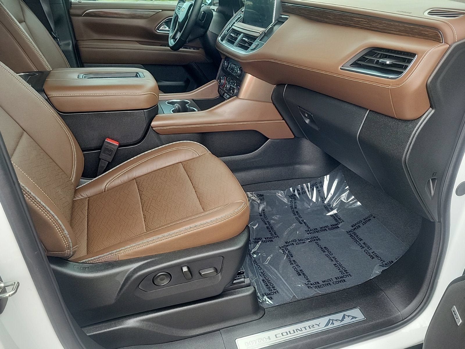 Used 2024 Chevrolet Tahoe High Country w/ Max Trailering Package RWD image 14