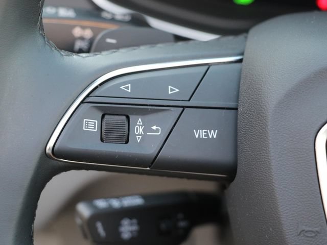Used 2023 Audi Q5 e Prestige w/ Prestige Package AWD/4WD image 29