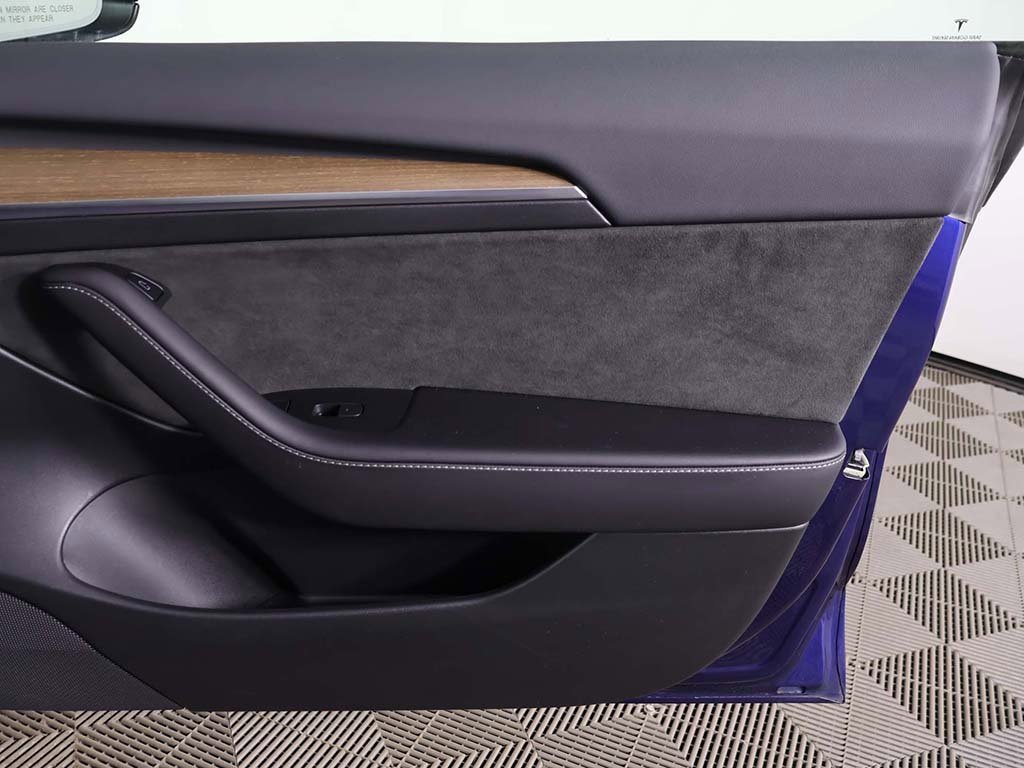Used 2023 Tesla Model 3 Performance image 25
