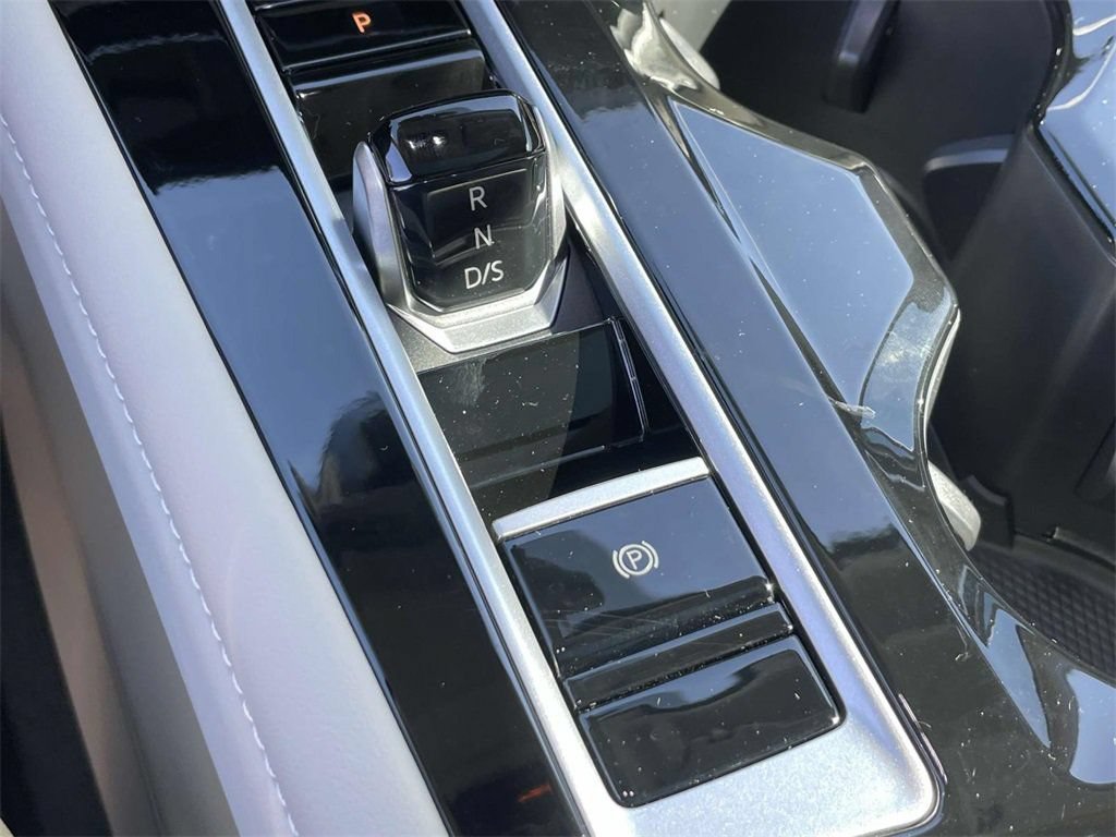 New 2026 Volkswagen Atlas SE FWD image 29