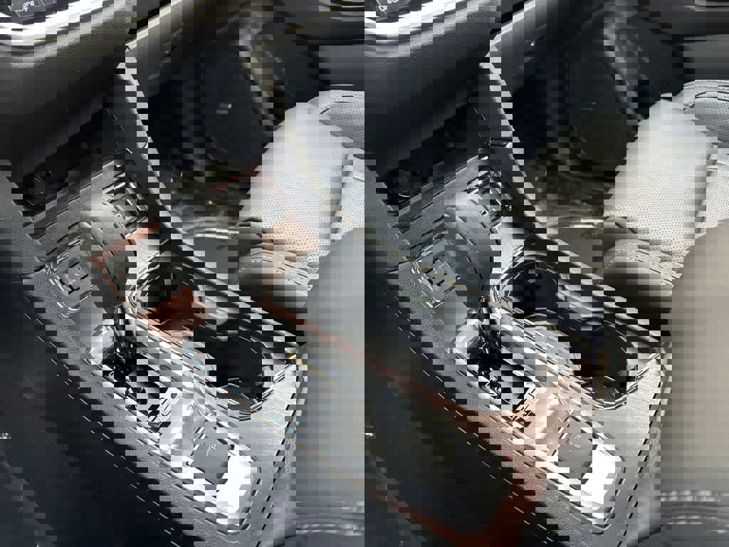 Certified 2024 Subaru Ascent Touring image 18