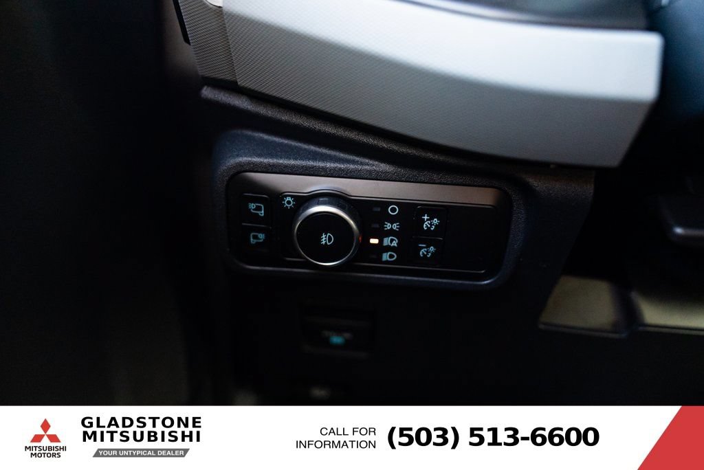 Used 2023 Ford Bronco Badlands AWD/4WD image 13