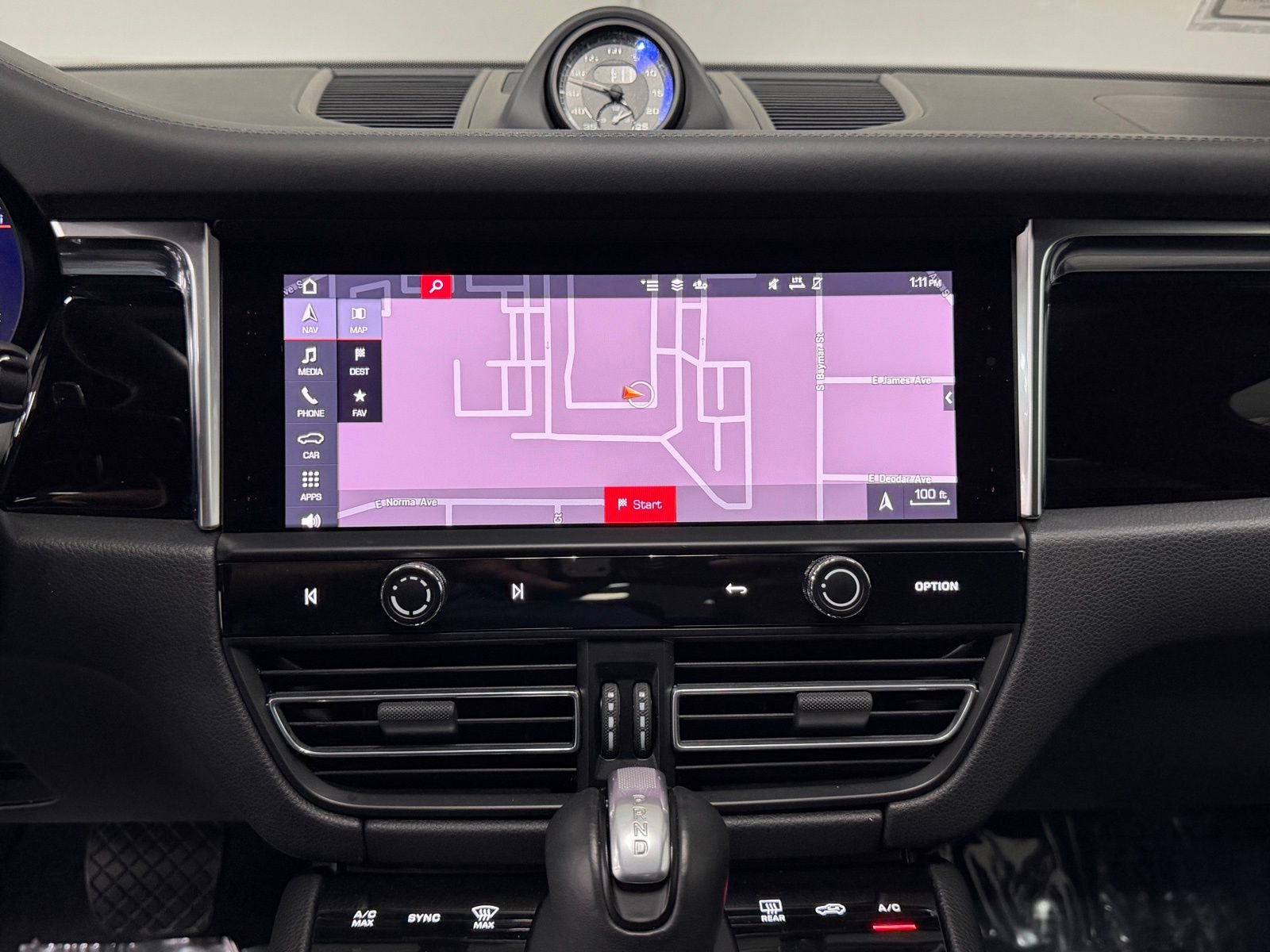 Used 2023 Porsche Macan Turbo image 26