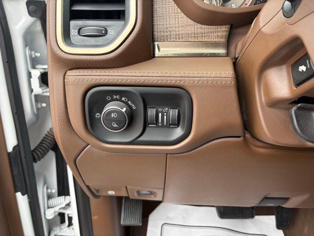 Used 2019 RAM 2500 Limited image 29