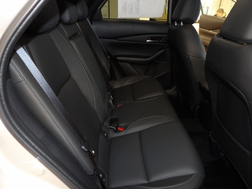 Certified 2023 MAZDA CX-30 AWD 2.5 S w/ Preferred Package image 17