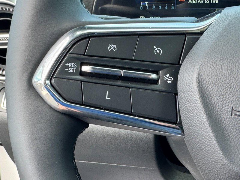 Used 2025 Chevrolet Equinox LT image 18