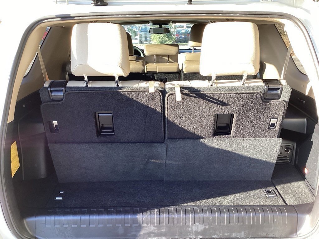 Used 2018 Toyota 4Runner Limited image 10