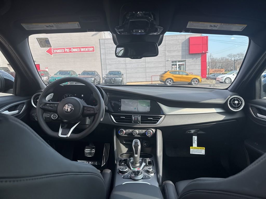 New 2026 Alfa Romeo Giulia AWD image 13