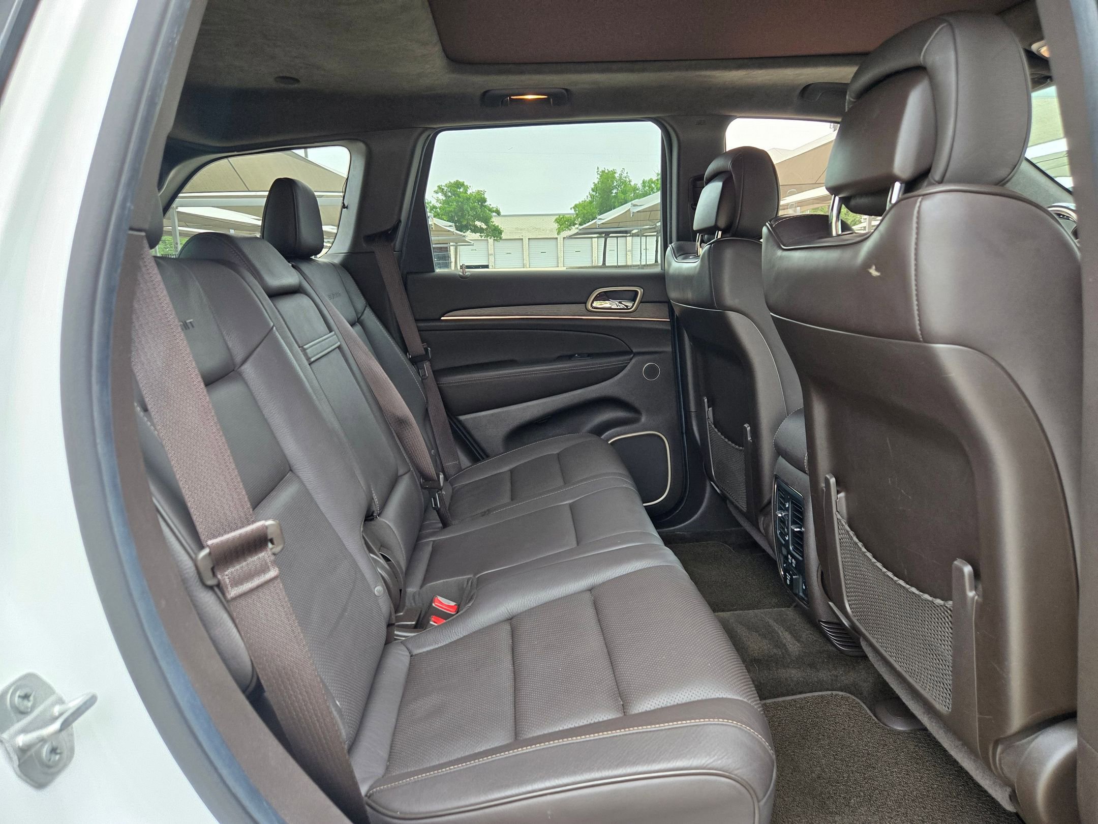 Used 2015 Jeep Grand Cherokee Summit w/ Platinum Series Group AWD/4WD image 25
