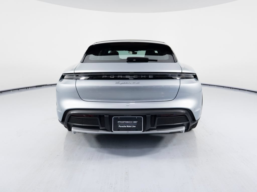 Certified 2022 Porsche Taycan 4S AWD/4WD image 9