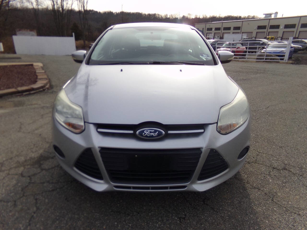 Used 2013 Ford Focus SE image 2