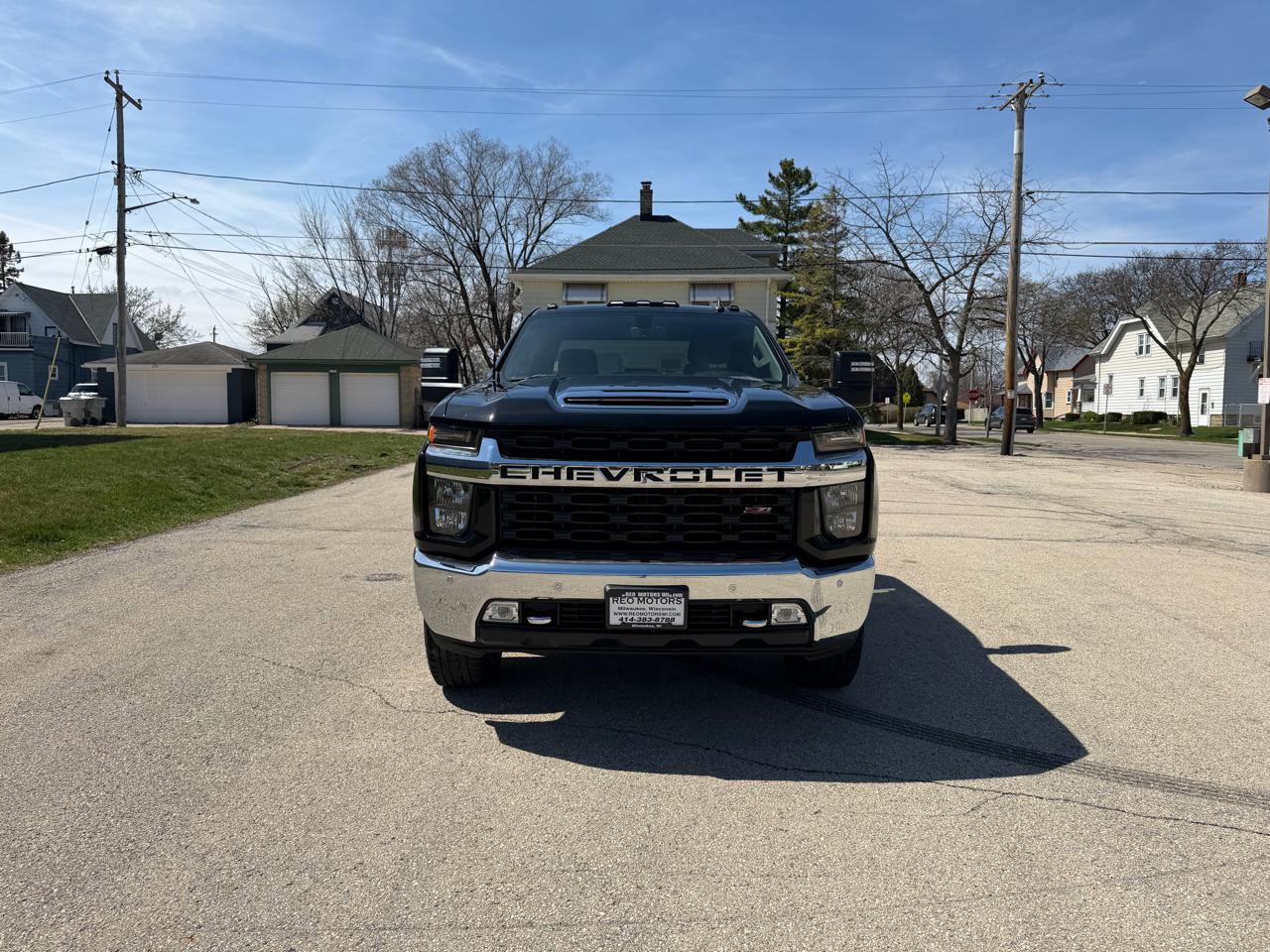 Used 2021 Chevrolet Silverado 2500 LT w/ Texas Edition AWD/4WD image 2