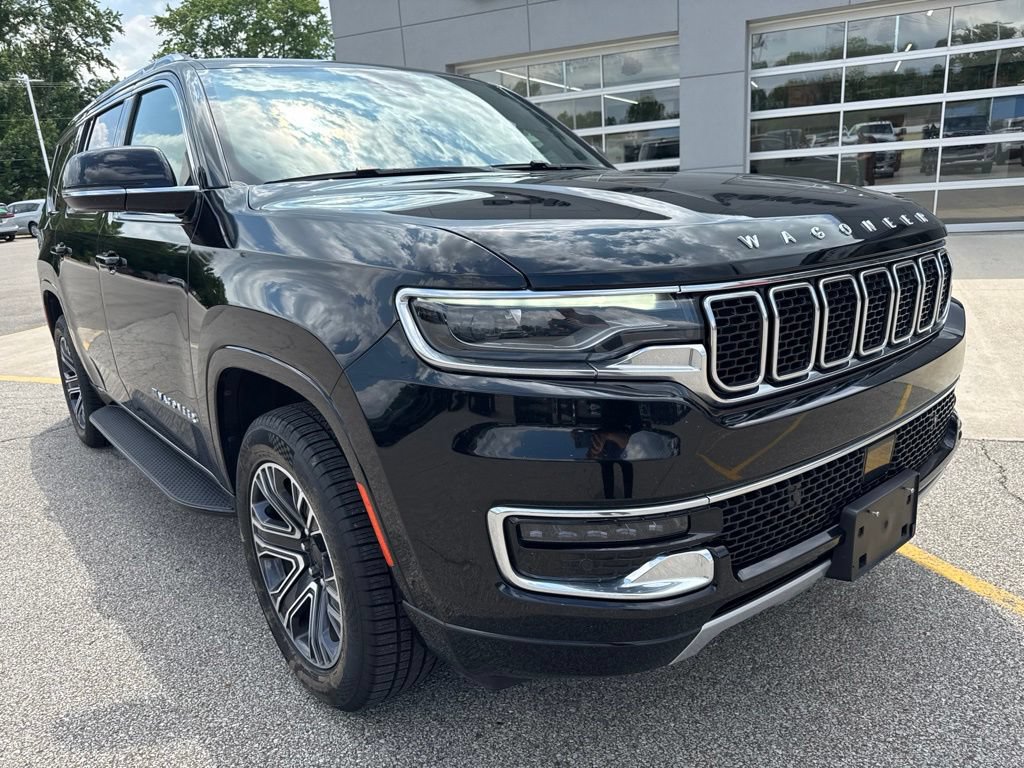 Used 2024 Jeep Wagoneer Series II w/ Flexible Seating Group AWD/4WD image 14