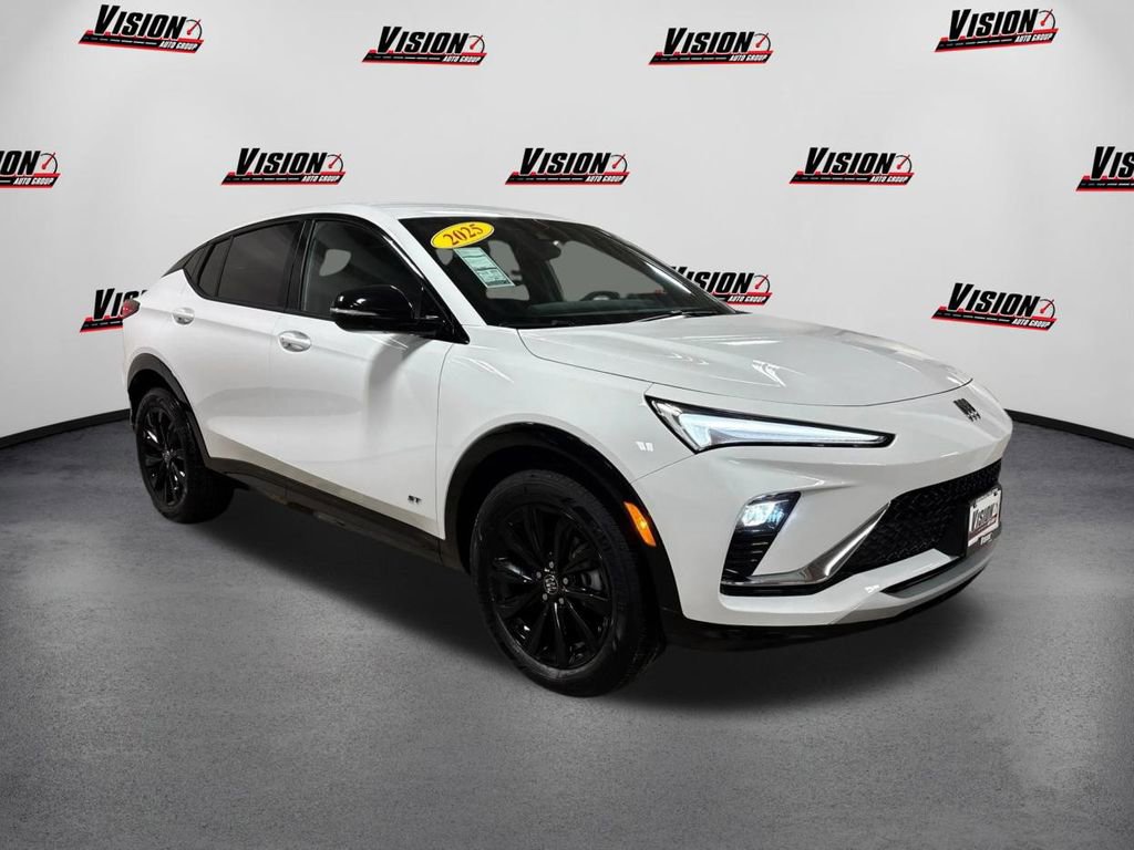 Used 2025 Buick Envista Sport Touring w/ Convenience I Package video 3