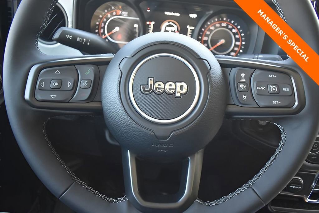 New 2025 Jeep Gladiator Sport AWD/4WD image 18