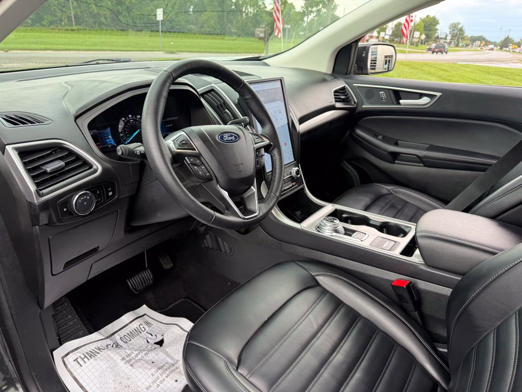 Certified 2024 Ford Edge SEL w/ Convenience Package AWD/4WD image 11