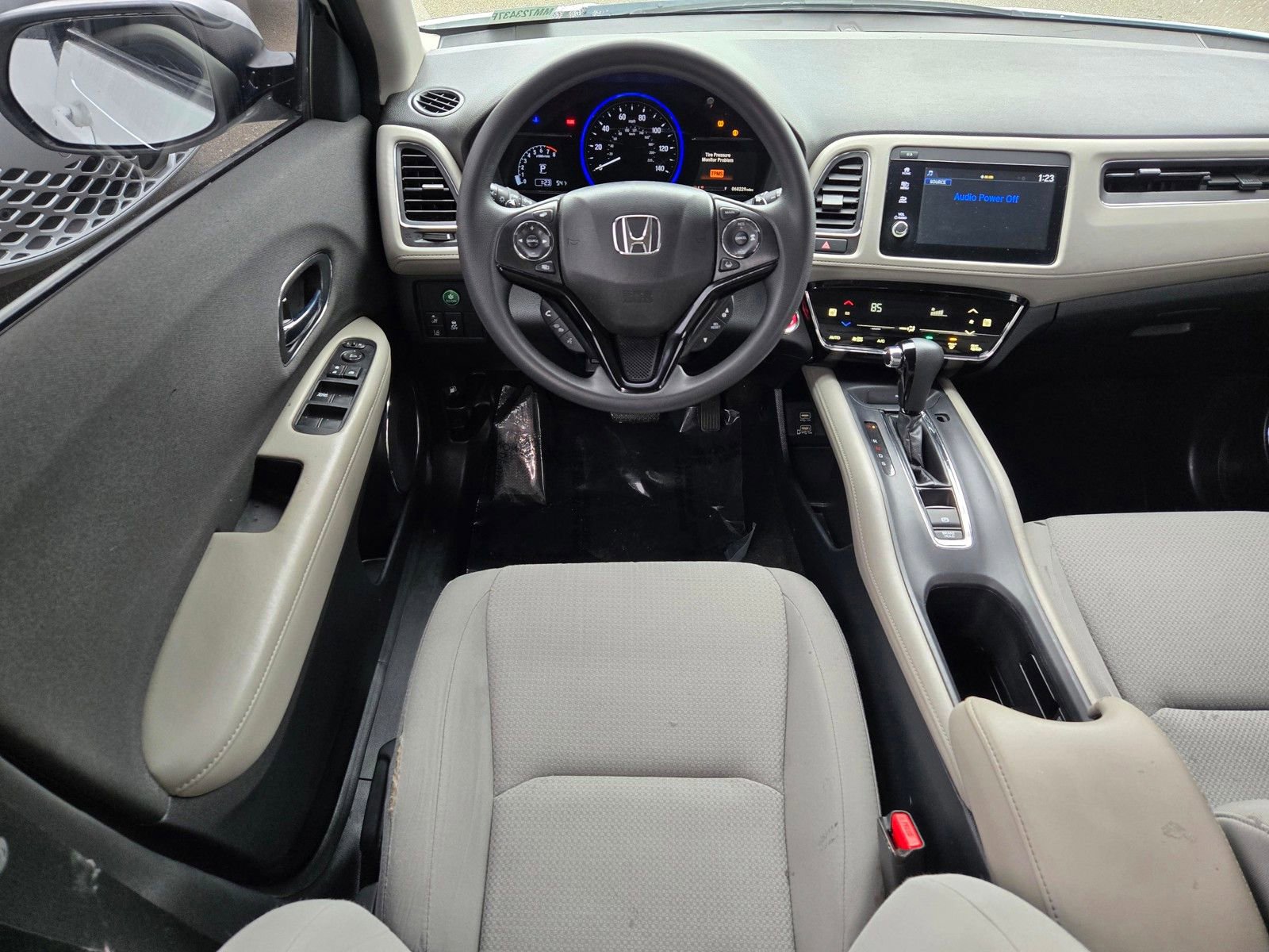 Used 2021 Honda HR-V EX image 11