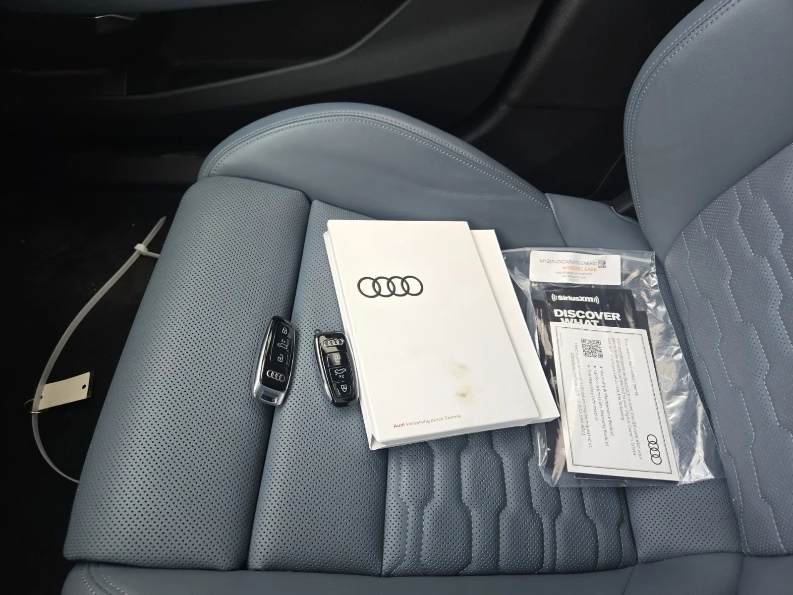 Used 2024 Audi RS e-tron GT image 15