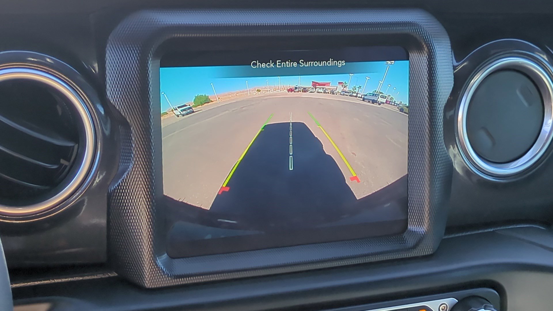 Used 2023 Jeep Wrangler Unlimited Sahara image 24