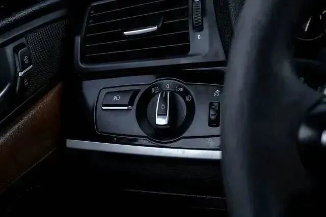 Used 2016 BMW X4 M40i AWD/4WD image 35