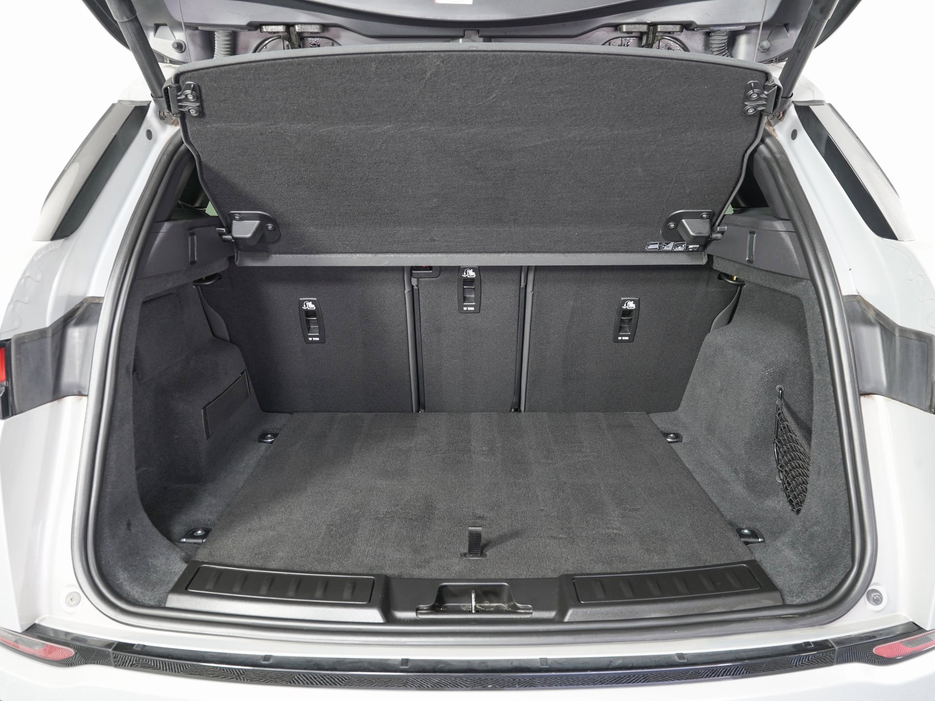 Used 2021 Land Rover Range Rover Evoque SE image 11