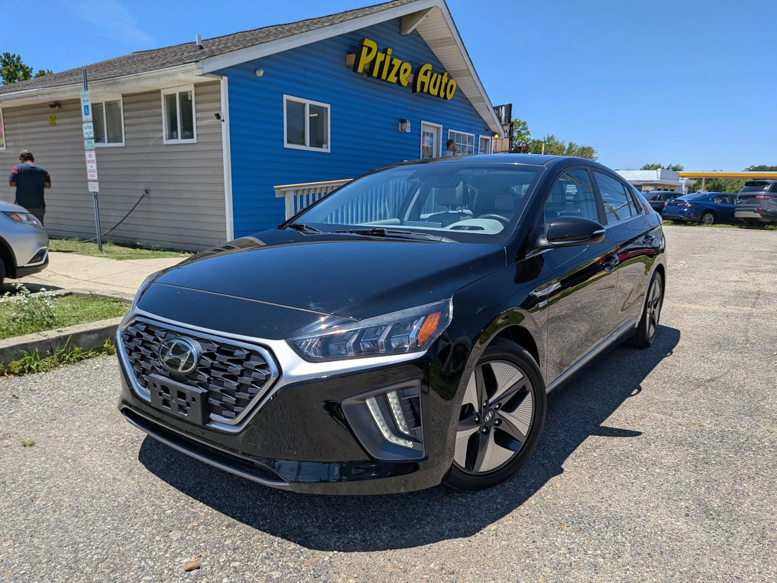 Used 2020 Hyundai Ioniq SEL FWD image 1
