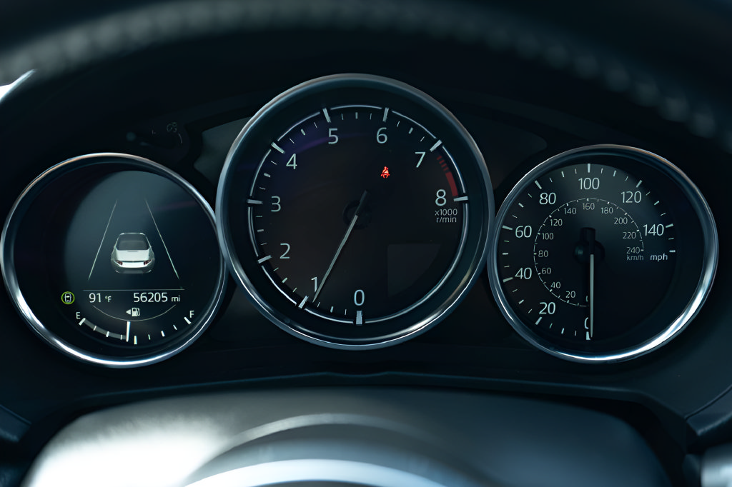 Used 2024 MAZDA MX-5 Miata Sport RWD image 33