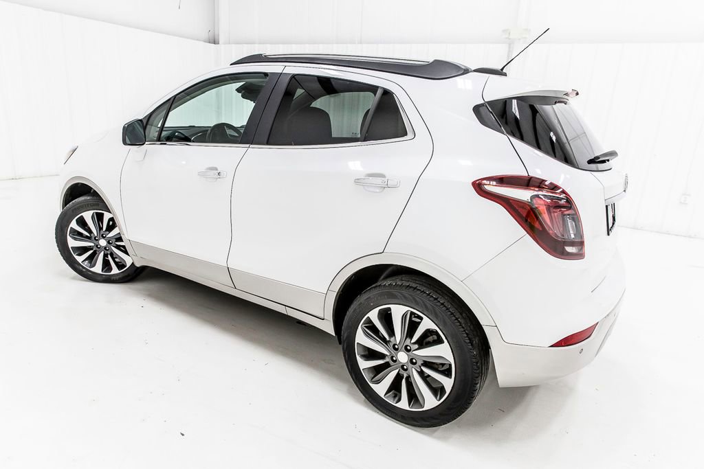 Used 2021 Buick Encore Preferred w/ Safety Package II FWD image 4