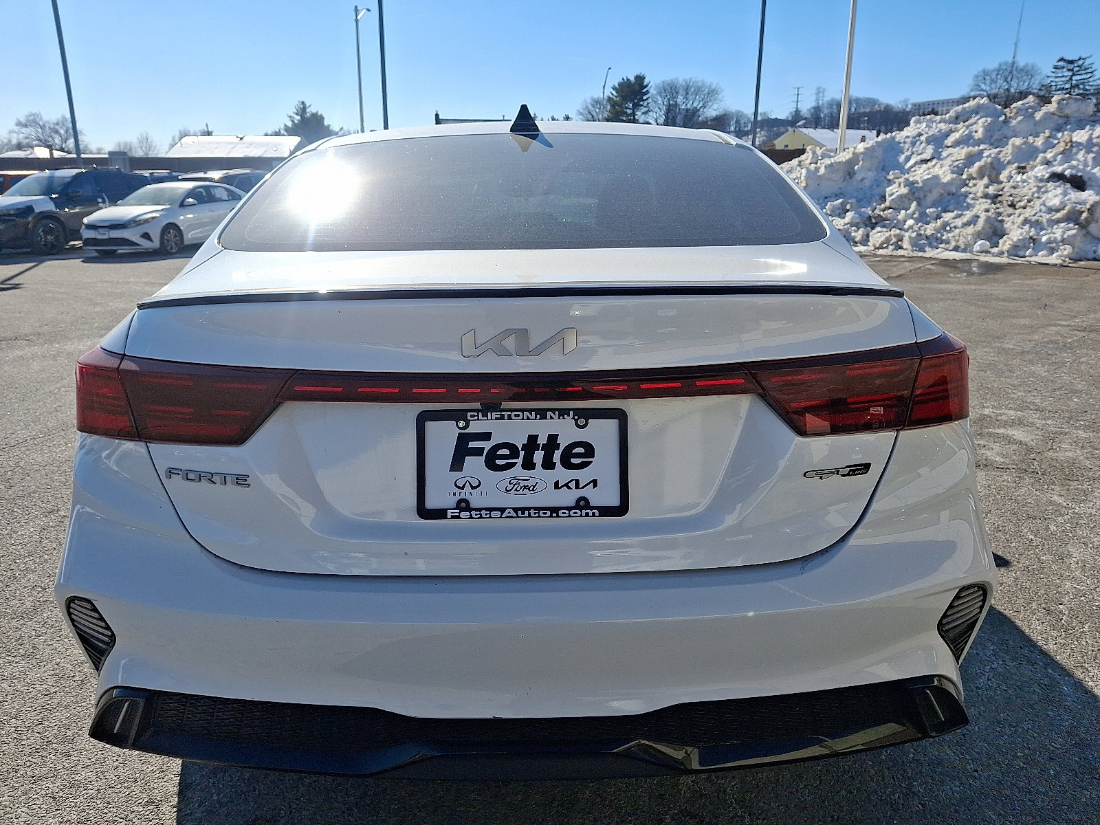 Certified 2024 Kia Forte GT-Line image 5