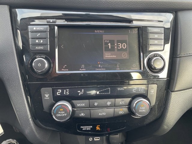 Used 2019 Nissan Rogue SV image 22