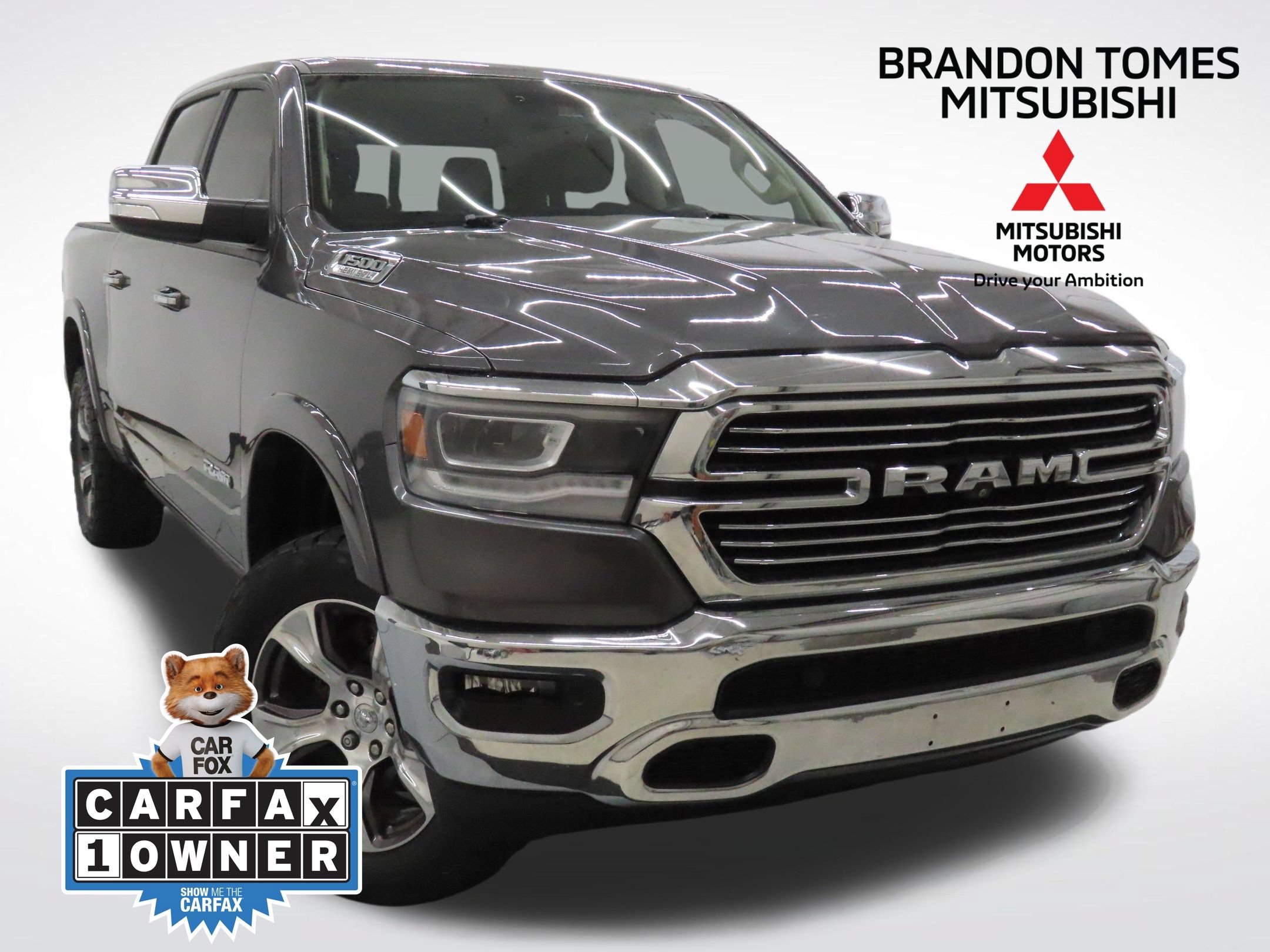 Used 2019 RAM 1500 Laramie AWD/4WD image 1