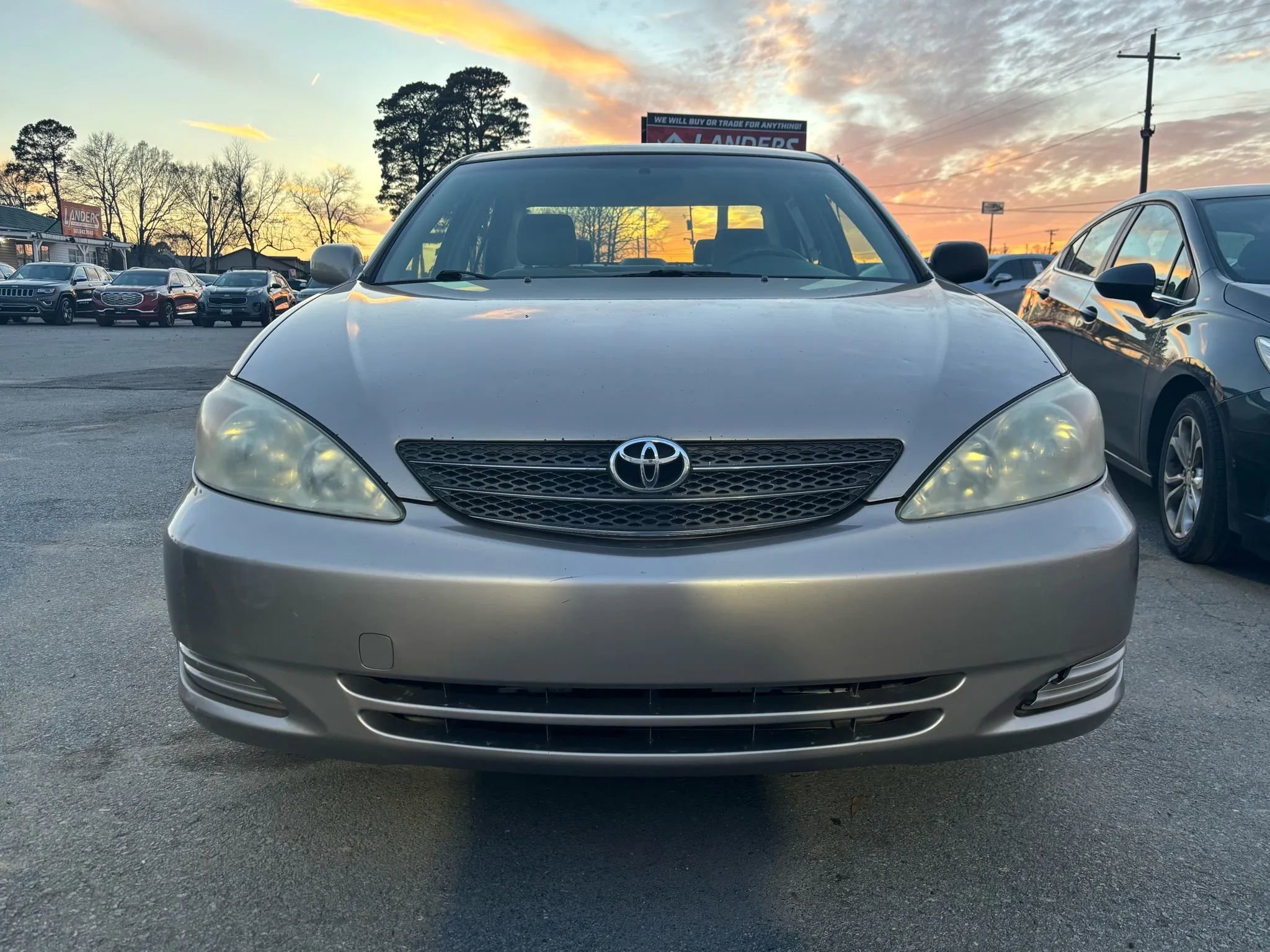 Used 2002 Toyota Camry LE FWD image 3