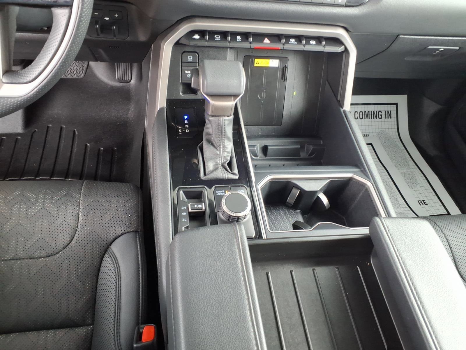 Used 2022 Toyota Tundra Limited AWD/4WD image 16