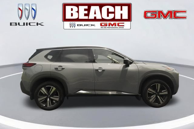 Used 2022 Nissan Rogue Platinum w/ Head-Up Display Package FWD image 2