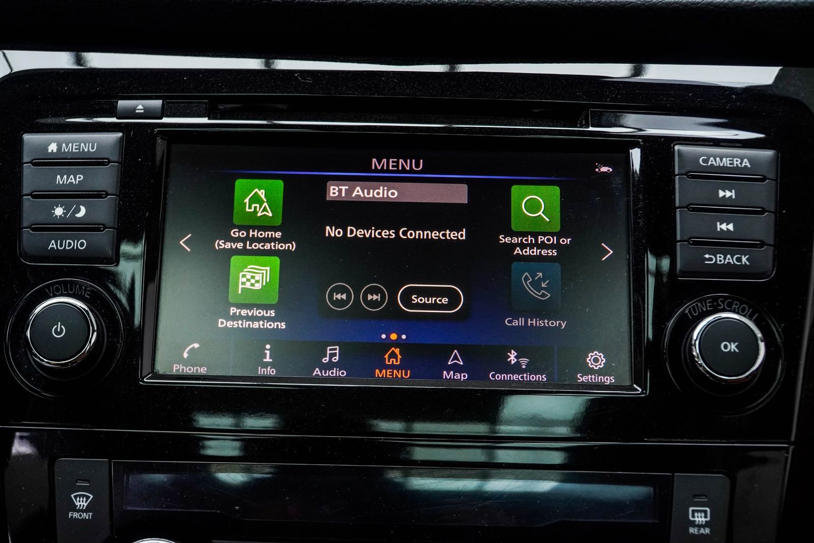 Used 2018 Nissan Rogue SL w/ Premium Package FWD image 29
