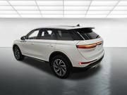 Used 2023 Lincoln Corsair AWD w/ Equipment Group 101A image 6