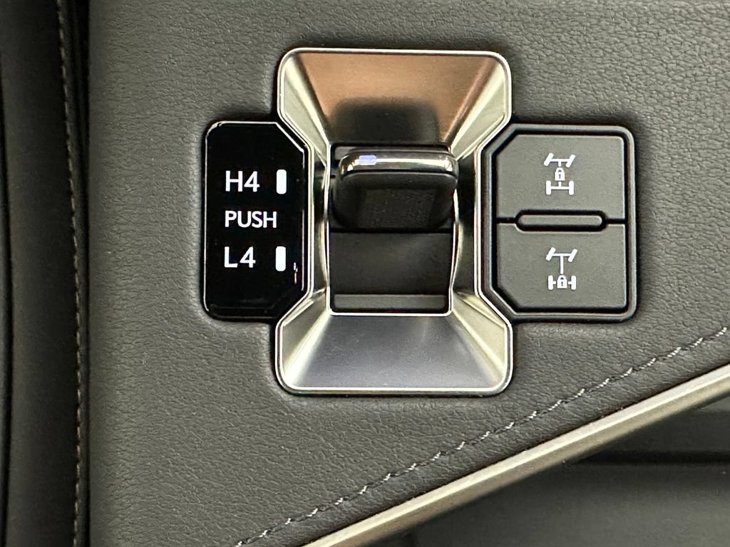 Used 2024 Lexus GX 550 AWD/4WD image 28