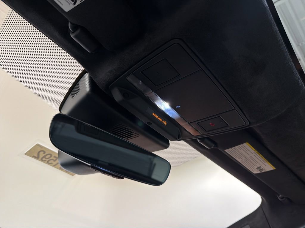 New 2024 Jaguar F-TYPE R image 19