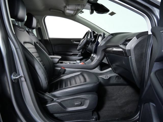 Certified 2024 Ford Edge SEL w/ Convenience Package AWD/4WD image 10