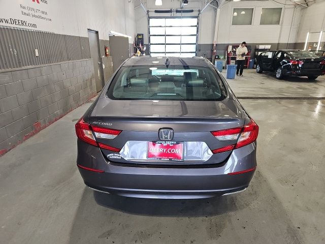 Used 2018 Honda Accord EX image 4