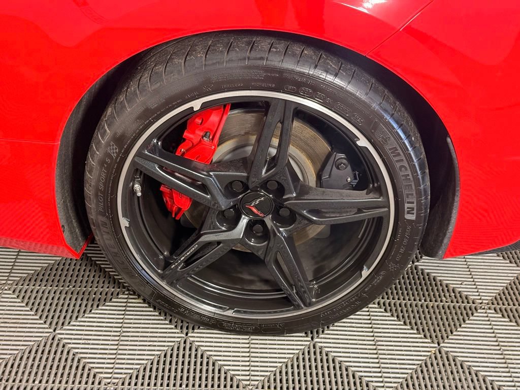 Used 2020 Chevrolet Corvette Stingray Preferred Cpe w/ 2LT Preferred Equipment Group RWD image 12