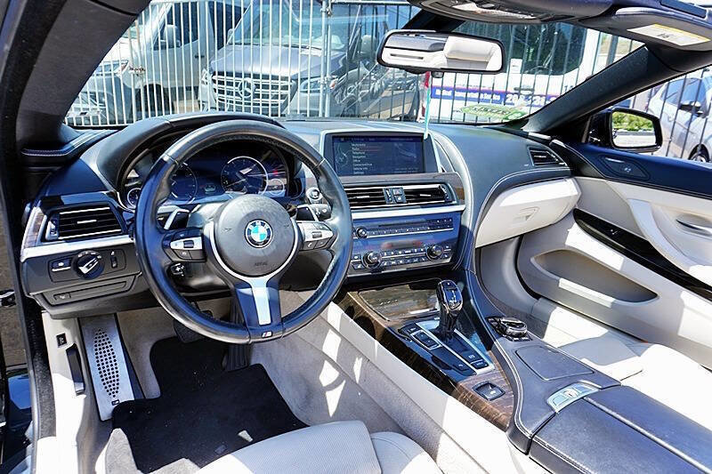 Used 2015 BMW 640i Convertible RWD image 18