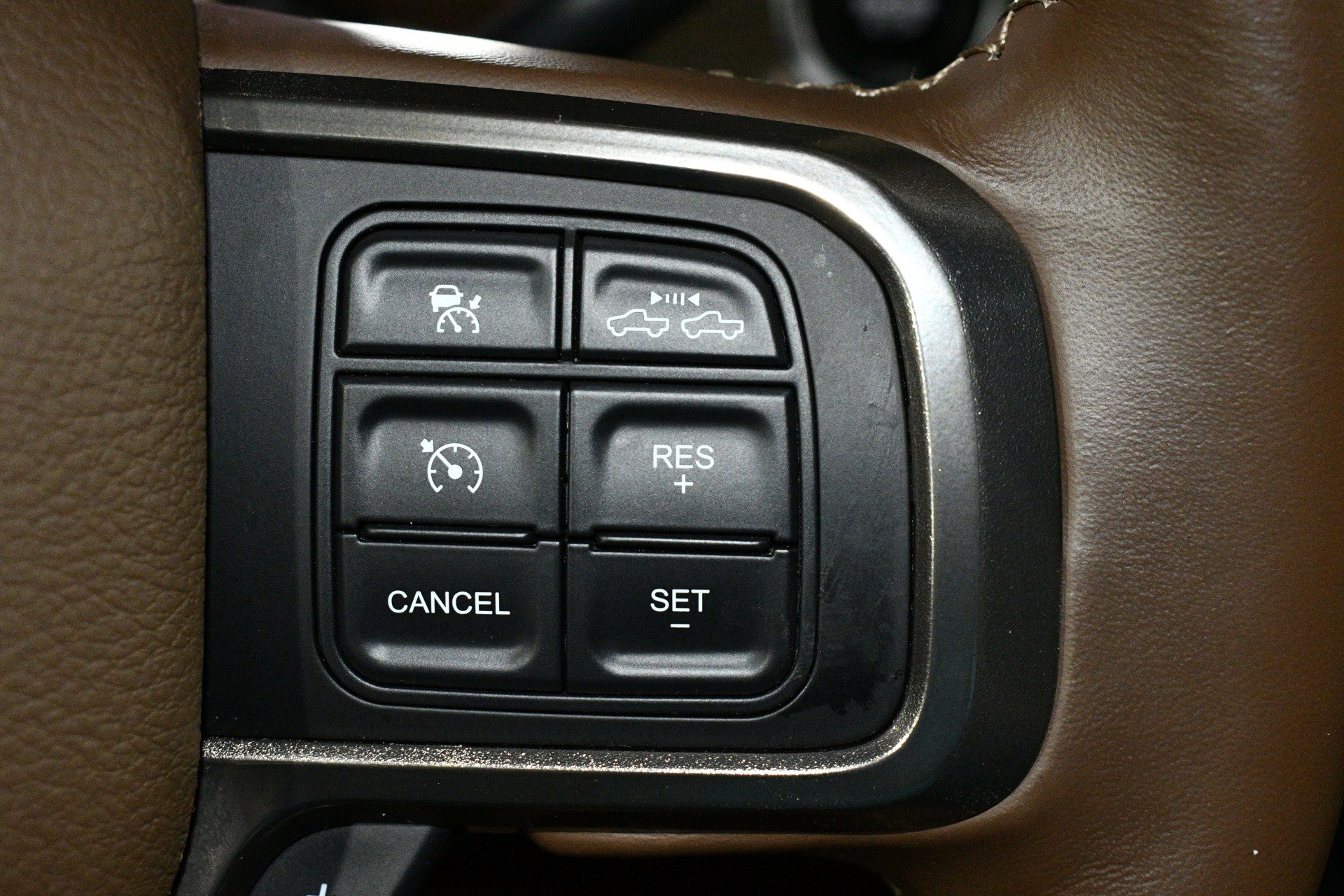 Used 2021 RAM 3500 Limited AWD/4WD image 26