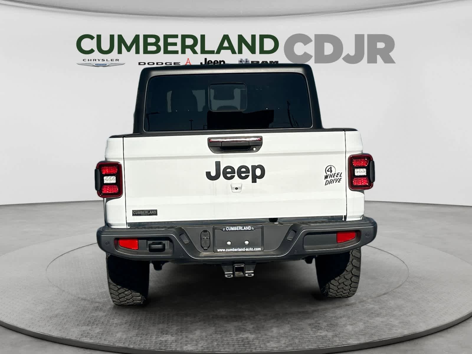 New 2025 Jeep Gladiator Sport AWD/4WD image 5