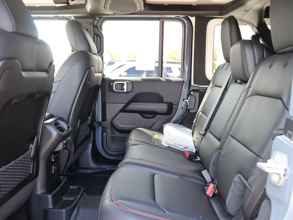 New 2026 Jeep Wrangler Unlimited Rubicon AWD/4WD image 16