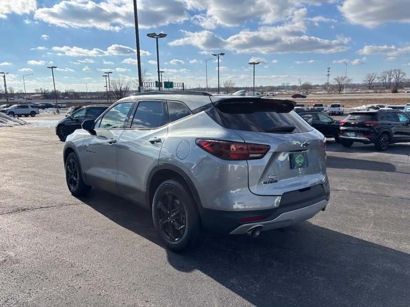 Certified 2024 Chevrolet Blazer LT w/ Convenience Package image 3